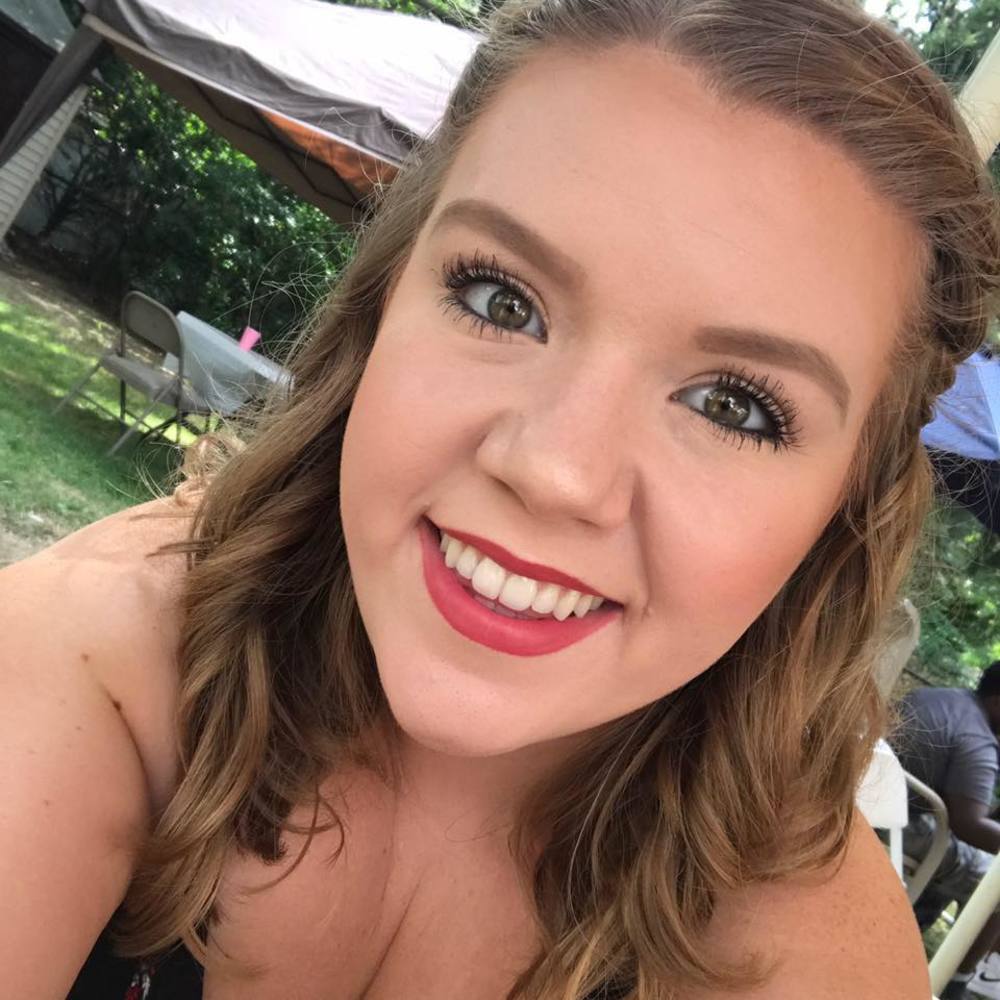 Meet your Posher, Samantha